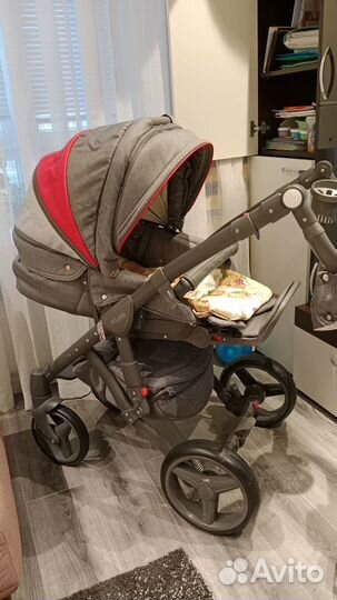Продам коляску 2 в 1 Barletta Adamex