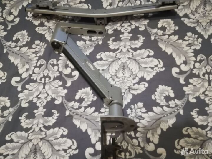 Кронштейн для двух мониторов