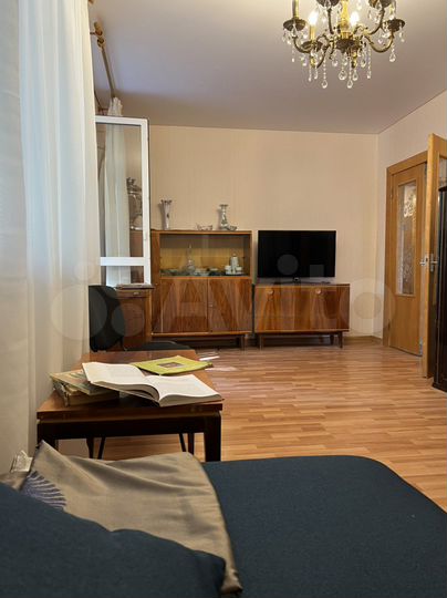 3-к. квартира, 74 м², 2/5 эт.