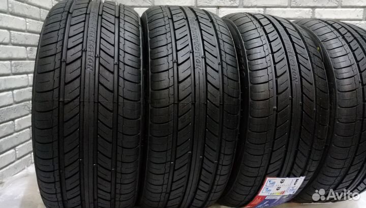 Zeta Alventi 215/45 R17