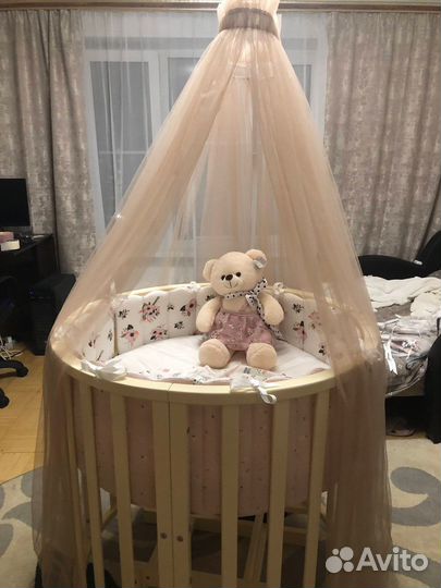 Балдахин и держатель для балдахина