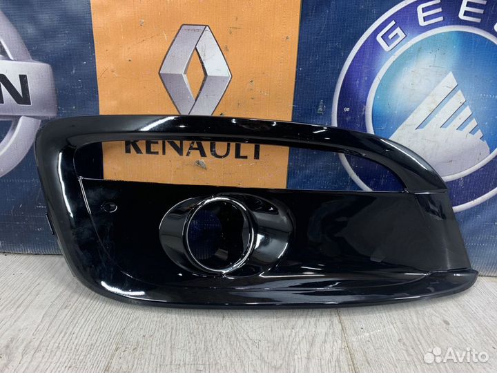 Оправа накладка птф туманки Kia ceed 2 JD Прав