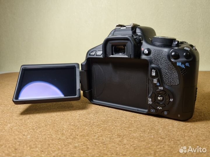 Canon EOS 600D Kit + Гелиос 44-2 + Rivacase 7420