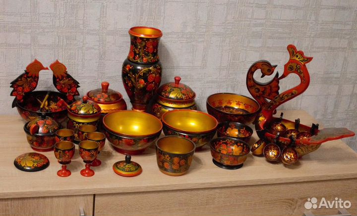 Набор посуды Хохлома