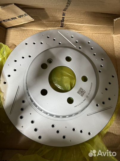 Томозной диск Mercedes A0004230712