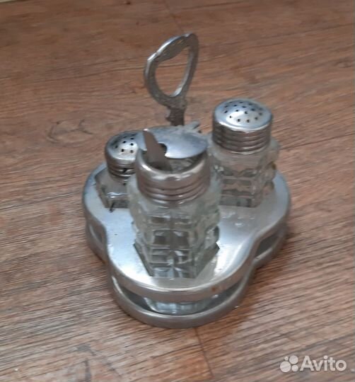 Графины фарфор и наборы для специй стекло