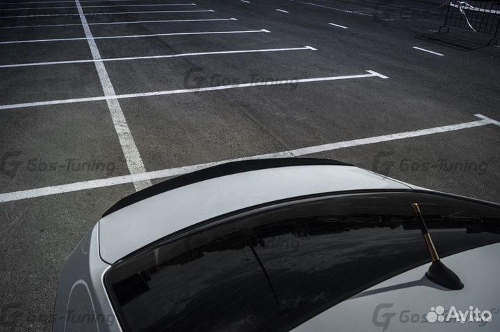 Лип спойлер Razor на Hyundai Solaris