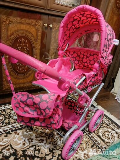 Кукольная коляска для куклы