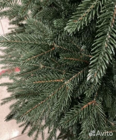 Елка искусственная