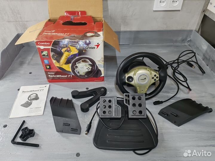 Игровой руль genius