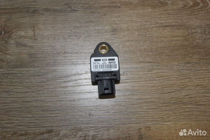 Датчик AIR BAG i30 getz Ceed Rio Cerato