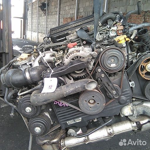 Двигатель в сборе двс subaru legacy BE5 EJ208 1998