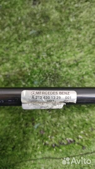 Трубка вакуумная Mercedes Benz E-class W212 2009
