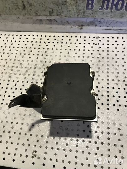 Блок ABS Honda CR-V (3) с 2007-2011г