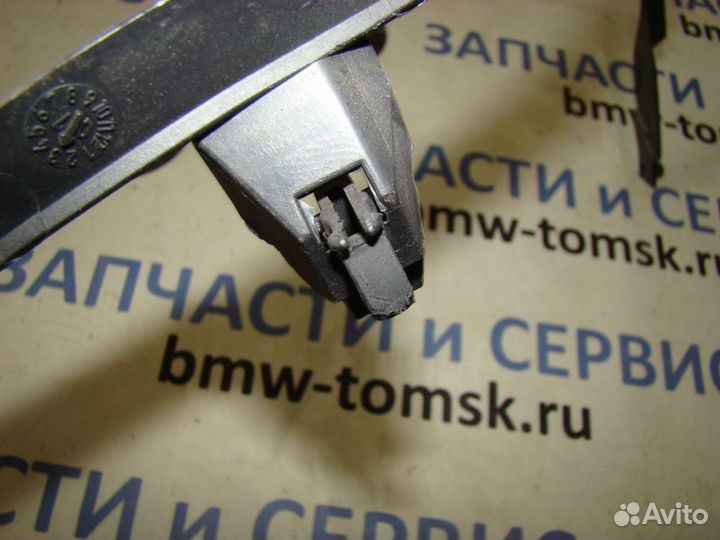 Накладка в багажник LH BMW 525i E60 2007г. (Запчас