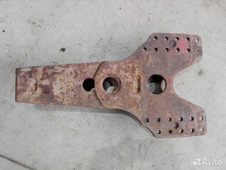 PD15123, кронштейн реактивной тяги Iveco (Ивеко) EuroTech 91-00 (41002462)