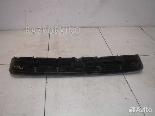 Решетка радиатора Тойота