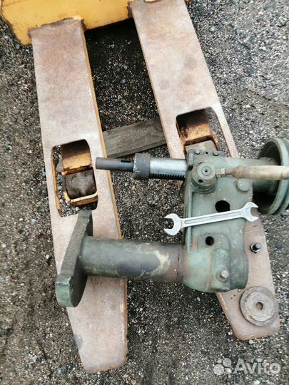 Сверлильный станок