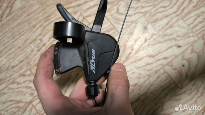 Манетка переднего переключателя Shimano Altus