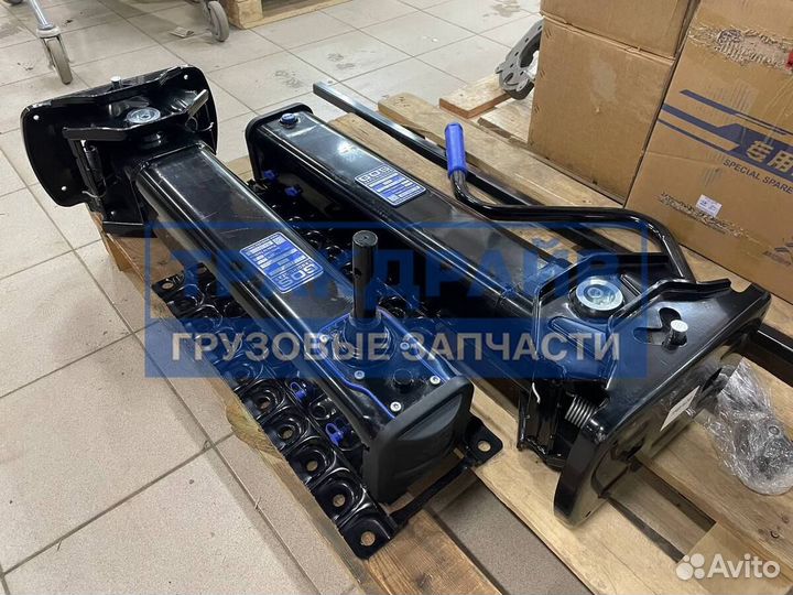 Лапа полуприцепа 750 мм