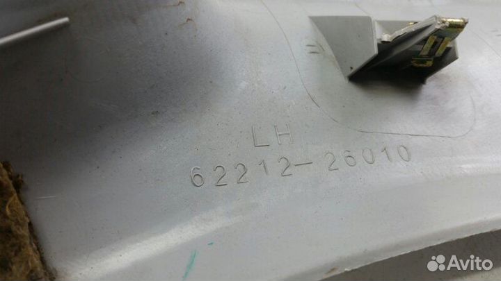 Обшивка стойки передняя левая Toyota Hiace LXH12