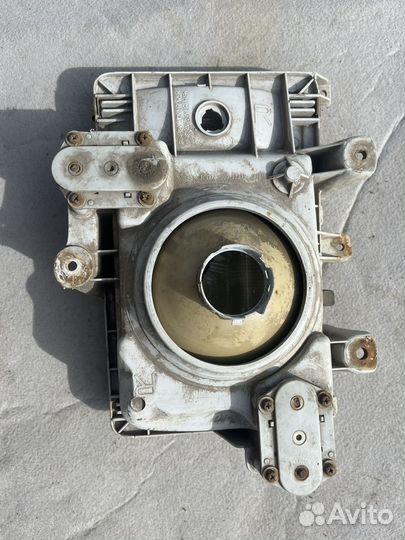 Фара правая митсубиси кантер 90г