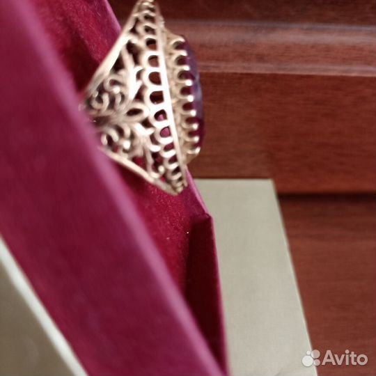 Золотое кольцо с рубином СССР