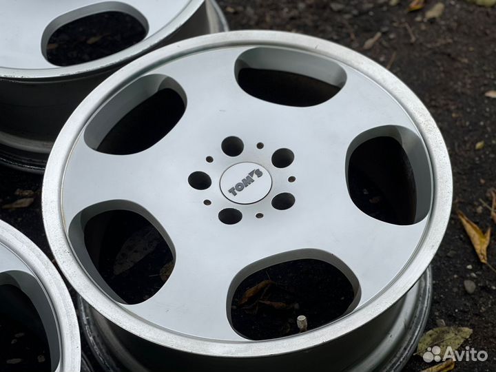 10,2кг кованые Tom's by Taneisha R18 5-114,3