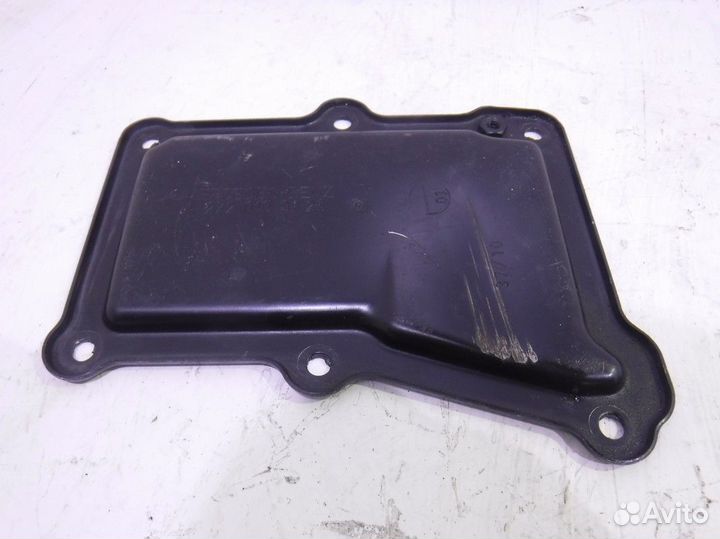 Поддон двигателя Мерседес