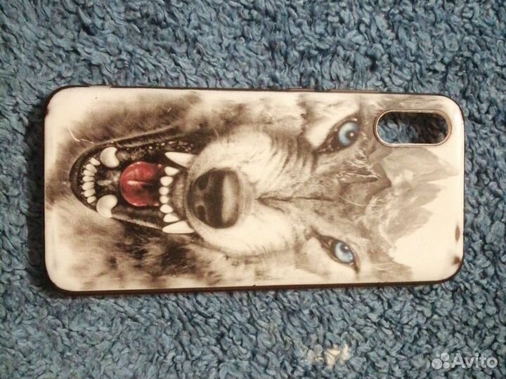 Чехлы на телефон