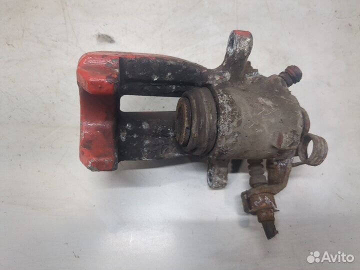 Суппорт Audi TT, 2000