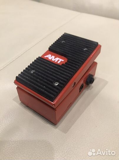 Разное гитарное оборудование