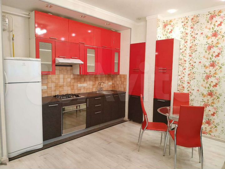 Комната 18 м² в 2-к., 2/3 эт.