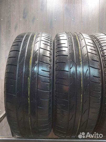 Bridgestone Dueler H/P Sport 215/65 R16 98H