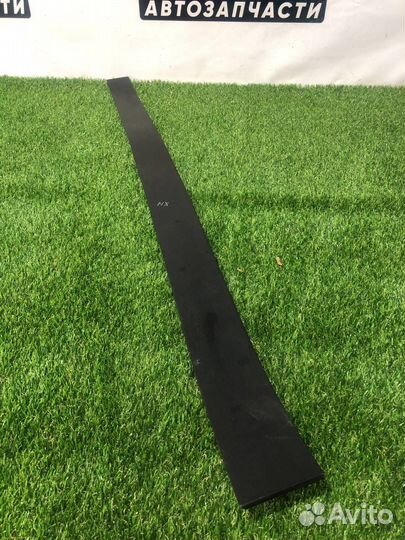 Молдинг двери передней правой Tesla Model X