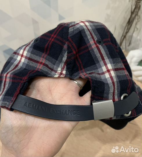 Мужская кепка armani exchange