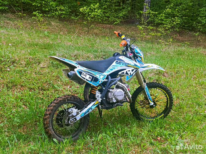 Regulmoto seven 125e