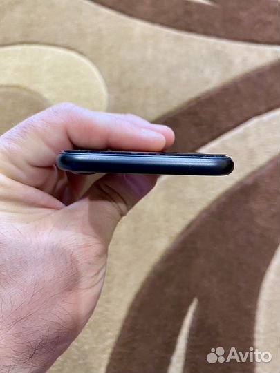 iPhone 7, 32 ГБ