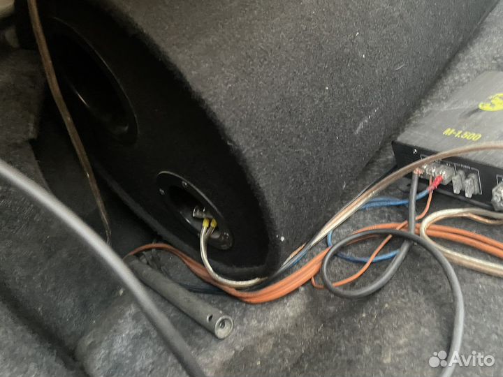 Сабвуфер и усилитель