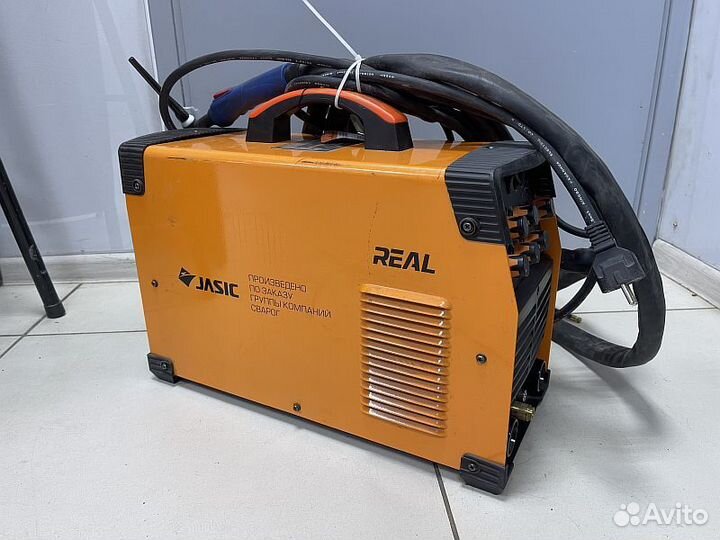 Сварочный аппарат Сварог real TIG 200 P AC/DC