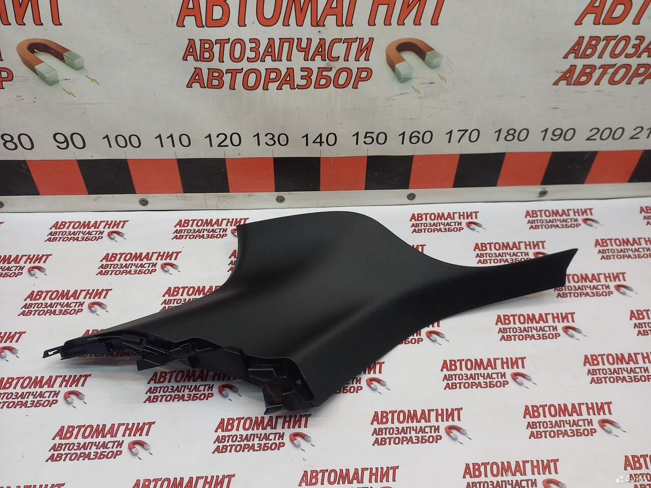 Обшивка стойки задняя левая Джили Монжаро