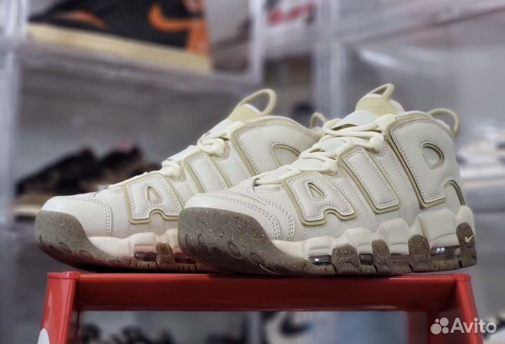 Кроссовки Nike Air More Uptempo Coconut Milk