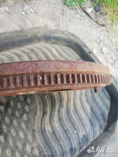 Маховик Шкода Фабия 1