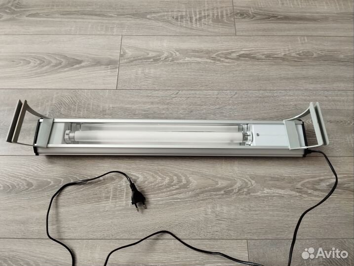 Аквариумный светильник