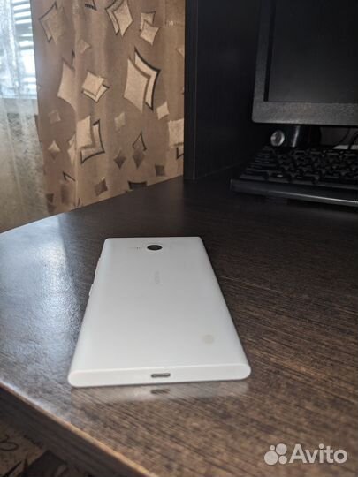 Nokia Lumia 735, 8 ГБ