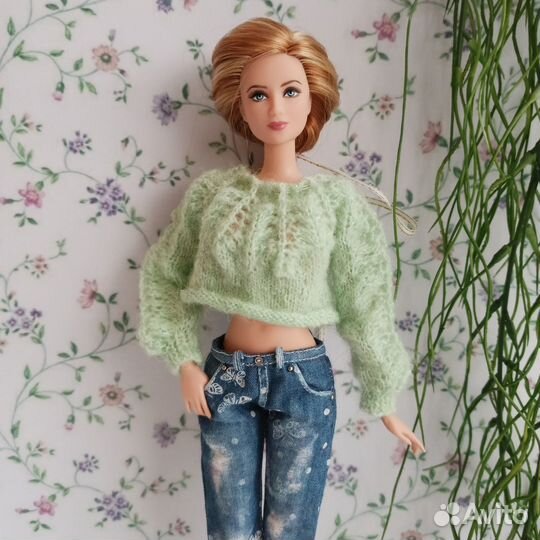 Вязаные кофточки для Барби и куколок подобного раз