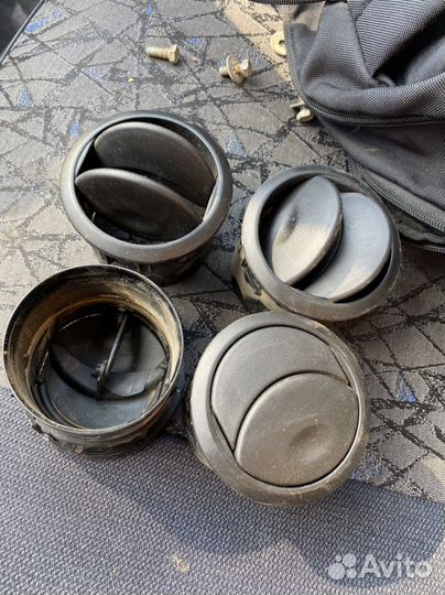 Дефлекторы Гранта, Калина, Ларгус, рено и т д