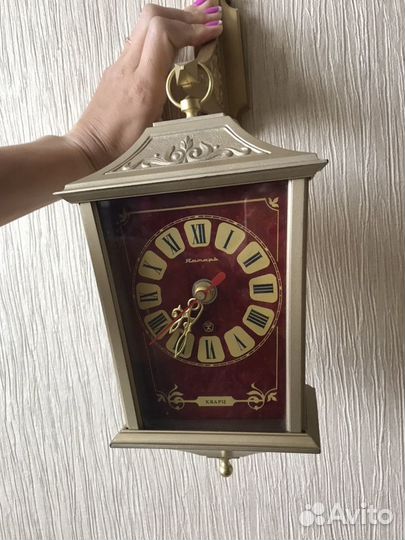 Часы кварцевые