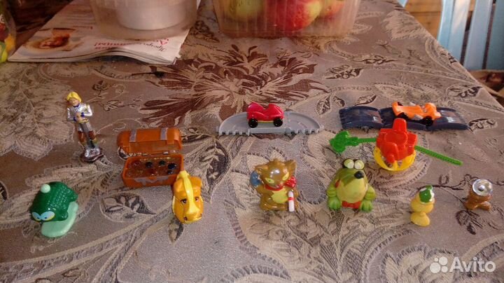 Киндер-сюрприз 90 х и 2020