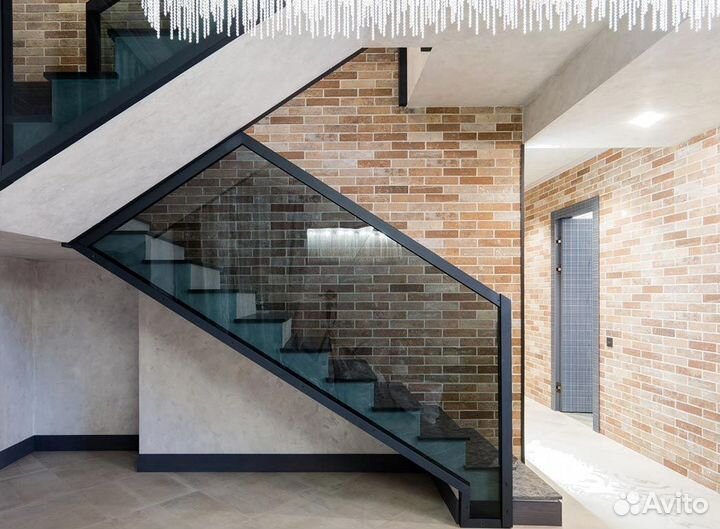 Стеклянные ограждения лестницы от производителя